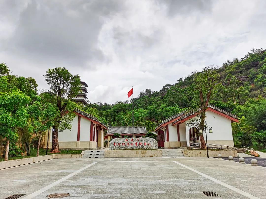重温历史，致敬百年，大亚湾区新时代文明实践中心启用！